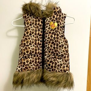 Girls puffy vest with ears